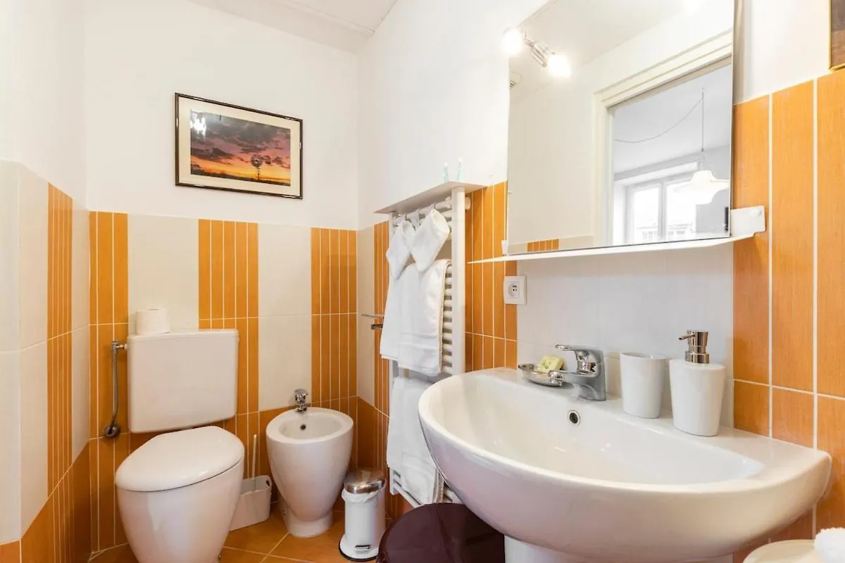 La Library - Luminous Apartment In City Center - Close To Sea Menton