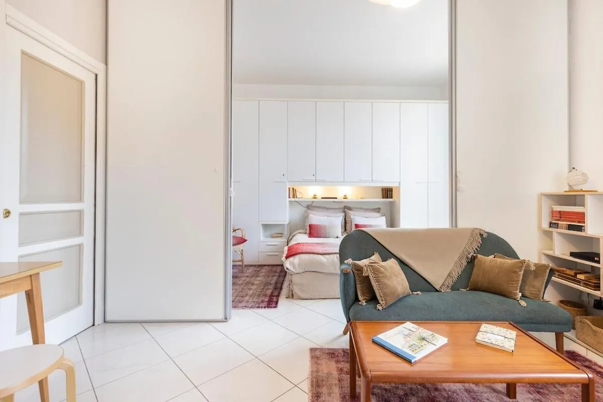 La Library - Luminous Apartment In City Center - Close To Sea Menton