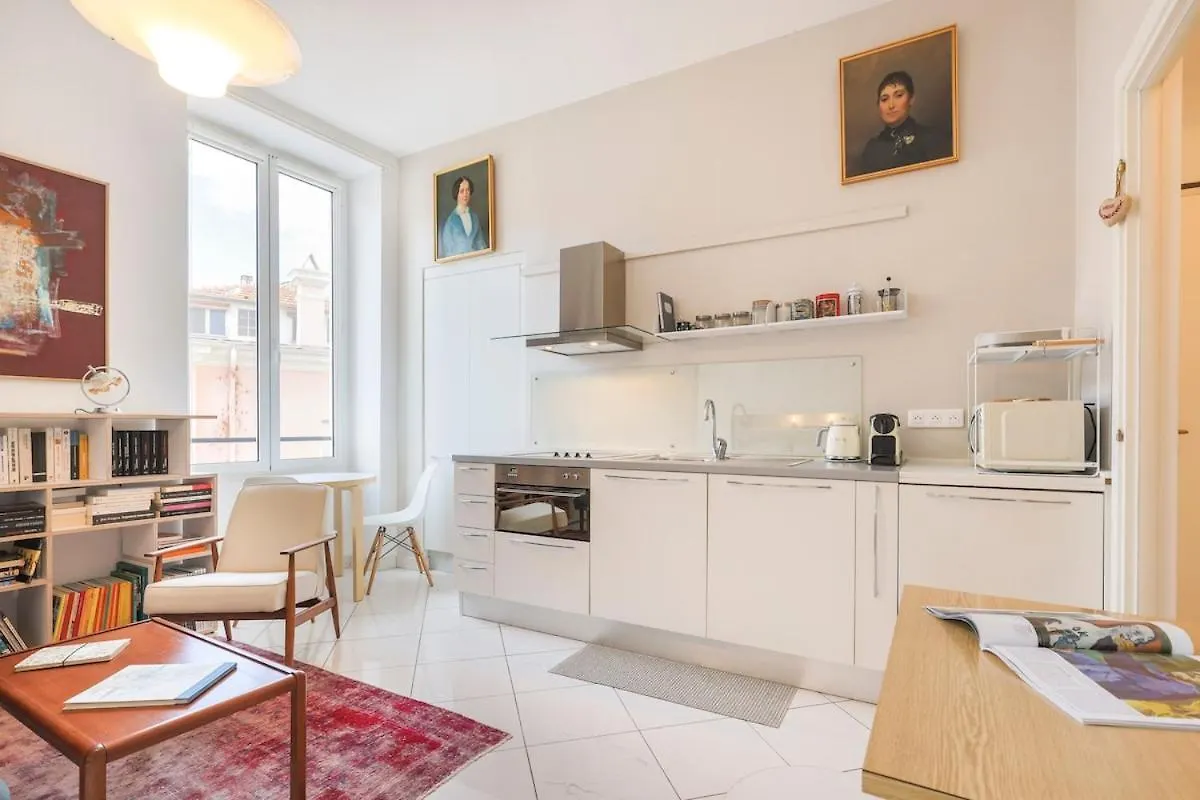 La Library - Luminous Apartment In City Center - Close To Sea Menton
